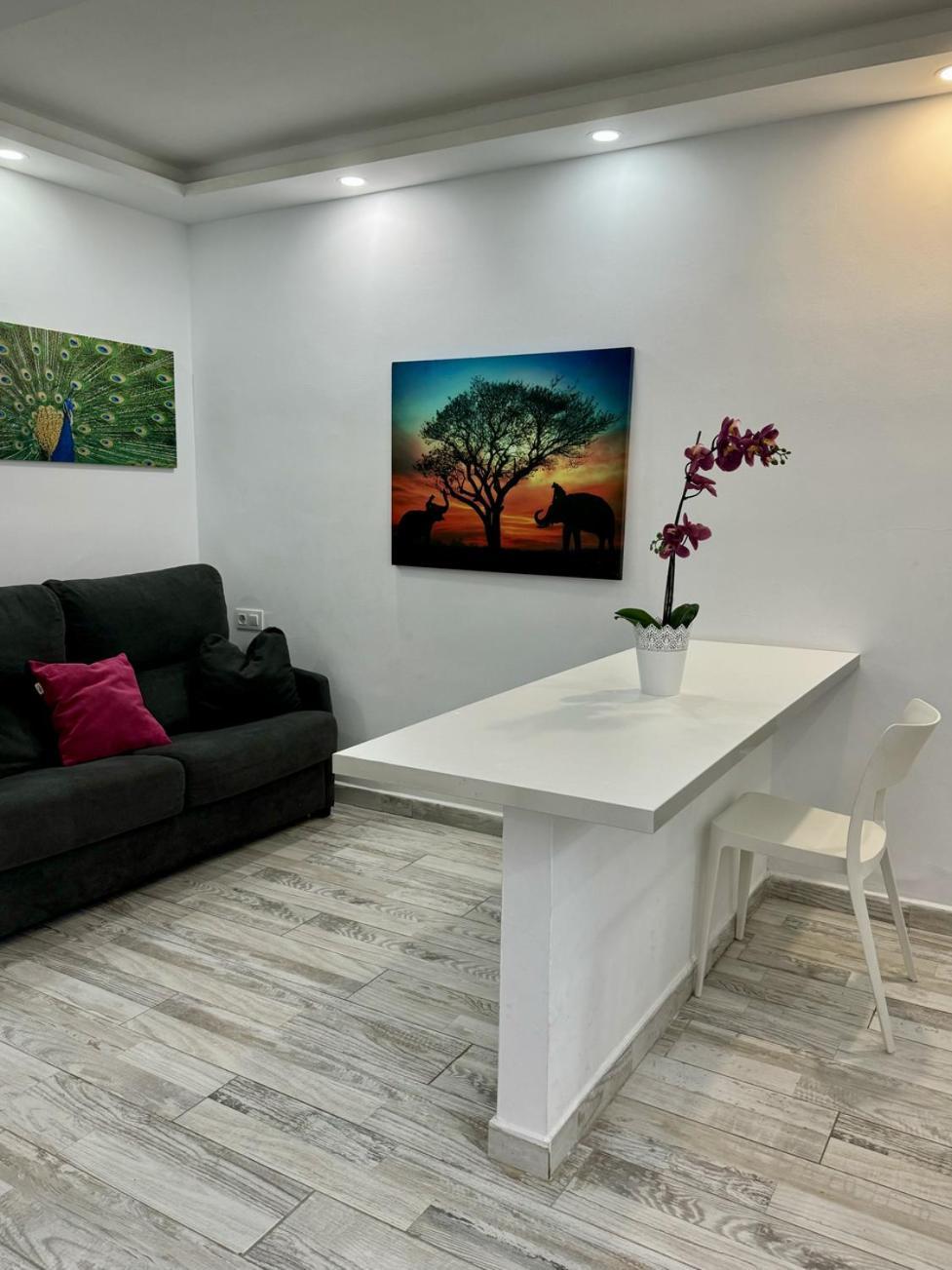 אדחה San Eugenio Charming Renovated Apartment Tenerife מראה חיצוני תמונה